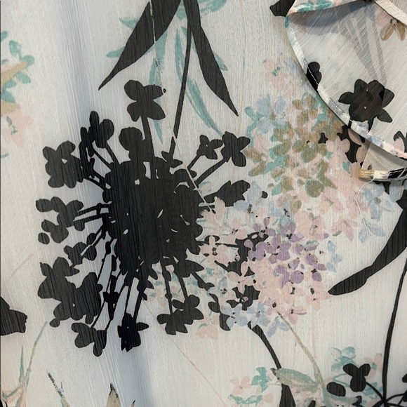 Tommy Hilfiger Floral Ruffle Blouse Lined White Black Turquoise Colors, Size M - Picture 4 of 12